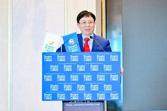 复旦大学美研中心主任吴心伯（来源：“上海论坛2025”年会主办方供）